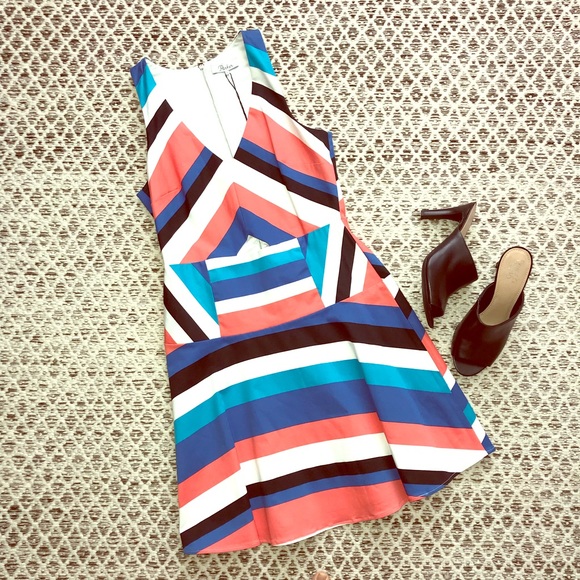 ✅ NWT Parker Striped Cutout Dress - Picture 5 of 9